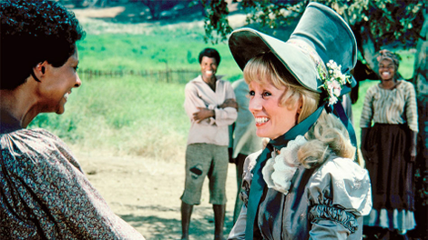 Leslie Uggams (left) and Sandy Duncan from the original Roots (1977)